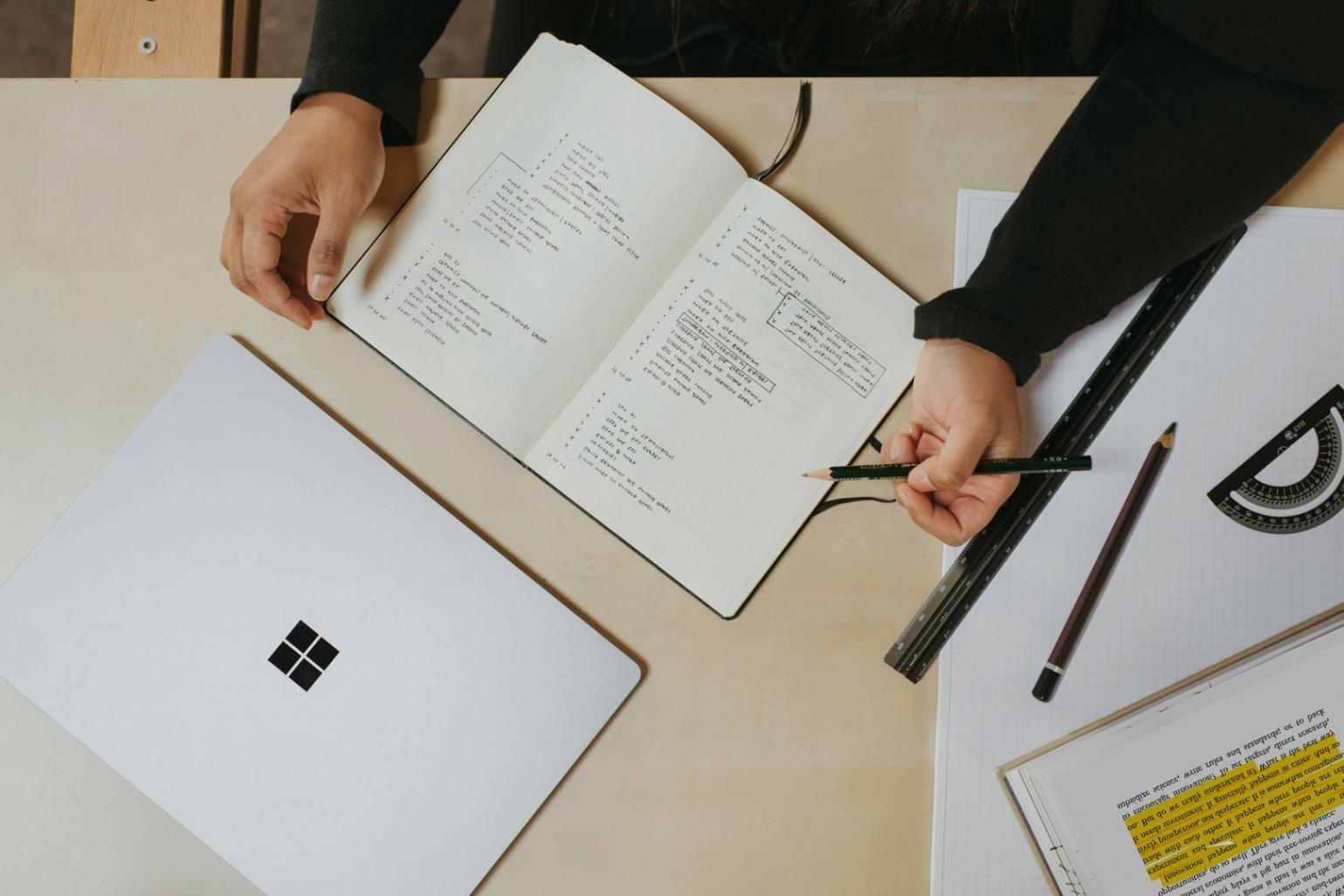 Setup professionale per il montaggio video digitale